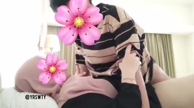 Ngewe Ukthi Hijaber Cantik