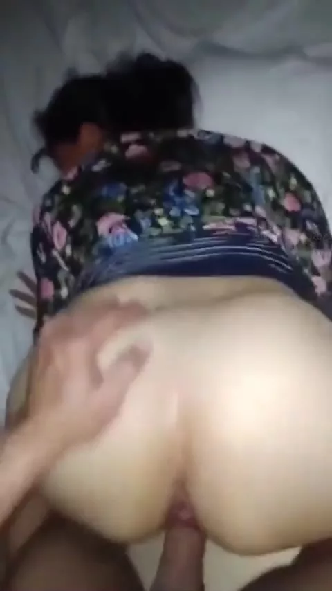 Anal Tante Bilang Enak Sayang