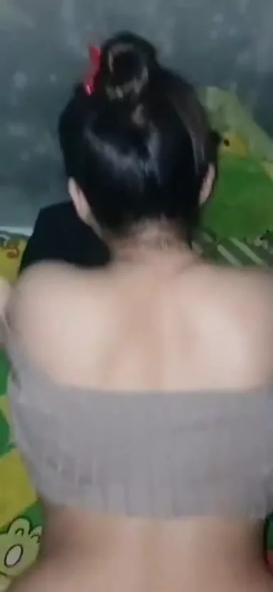 Doggy Istri Pakai Tanktop